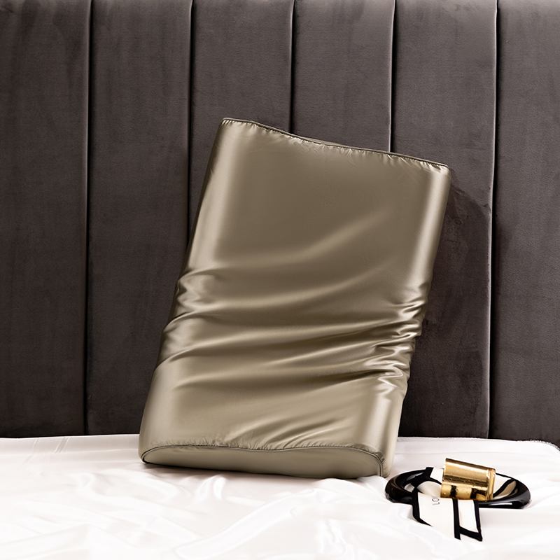 Satin Pillowcase Silk - Satynowa poszewka na poduszkę z pianki